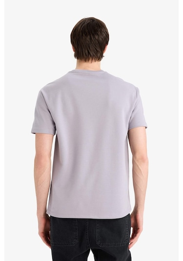 DeFacto Regular Fit Bisiklet Yaka Ütü Gerektirmeyen Nefes Alabilen Baskılı Kısa Kollu Ağır Kumaş Tişört D5514AX25SPPR326 DeFacto Regular Fit Bisiklet Yaka Ütü Gerektirmeyen Nefes Alabilen Baskılı Kısa Kollu Ağır Kumaş Tişört D5514AX25SPPR326