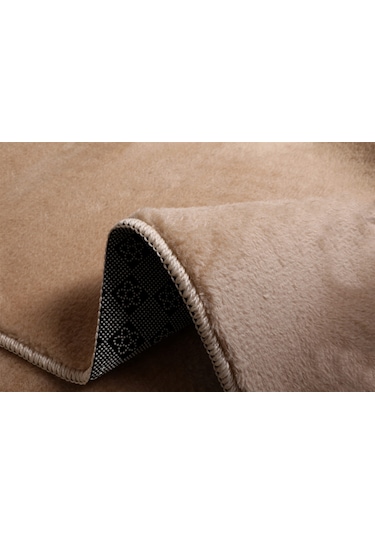 Modern Dekoratif Yuvarlak Puffy Peluş Ponpon Saçaklı Salon Oturma Odası Halısı Bej