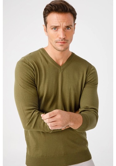Desen Triko Erkek Basic V Yaka İnce Triko Kazak 02421602 Haki Haki