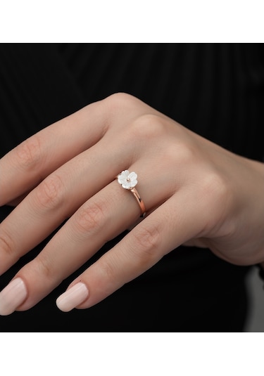 925 Ayar Ayarlanabilir Tektaş Manolya Çiçeği Kadın Gümüş Yüzük