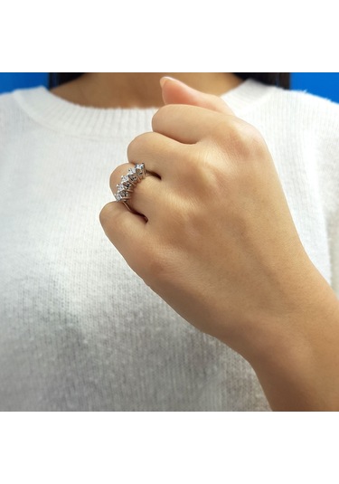 Lova F Renk 0,45 Karat Pırlanta Beştaş Yüzük - 1070181