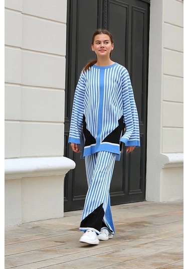 Çizgili Bisiklet Yaka Triko Takım Mavi Mavi