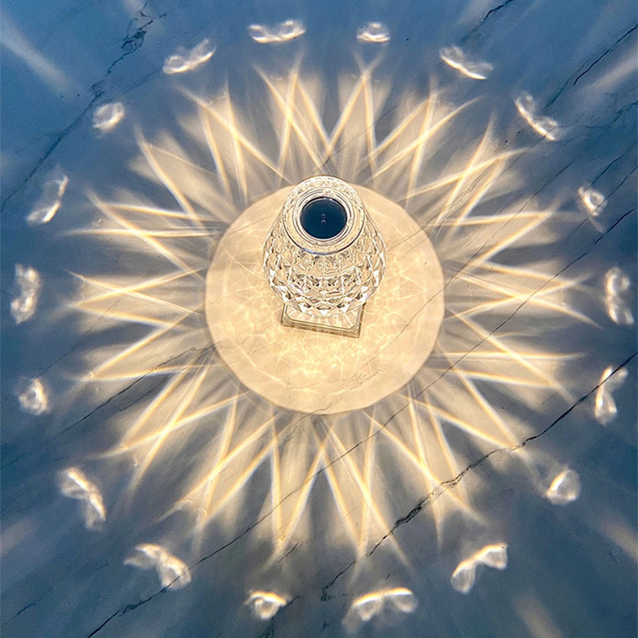 Shineyee Usb Beslemeli Kristal Masa Lambası - 3000k/6000k Işık Ayarı, Pmma Malzeme, Modern Tasarım, St001 Modeli Işık Ampülü Dahil