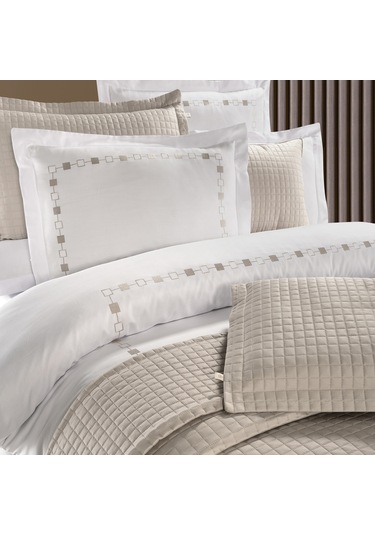 Pasioni Saten Elegante Taş Nakışlı Çift Kişilik Nevresim Takımı Taş