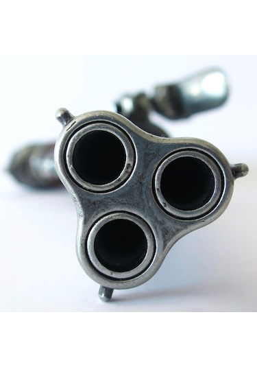 Denix Dekoratif Replika Revolving 3 Barrel Flintlock Pistol