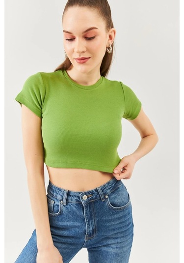 Kadın Kısa Kol Bisiklet Yaka Vücuda Oturan %100 Pamuklu Kaşkorse Esnek Crop Bluz Çimen Yeşili