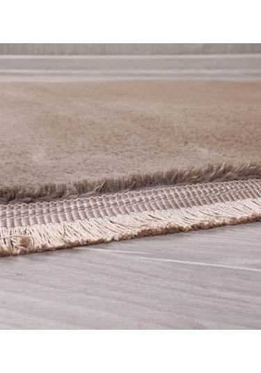 My Evilla Modern Dekoratif Oval Spor Saçaklı Puffy Peluş Halı Yolluk 001