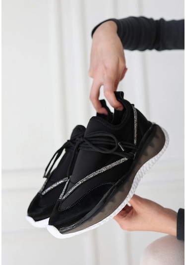 Liney Siyah Rugan Bağcıklı Spor Ayakkabı Çok Renkli