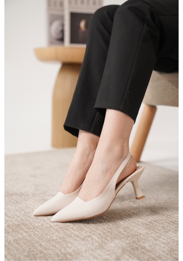 D052 Günlük Ortopedik Klasik Topuklu Kadın Ayakkabı Ten