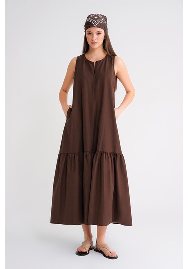 4695 Kadın Eteği Pileli Fermuar Detaylı Uzun Paraşüt Elbise Kahve Kahve