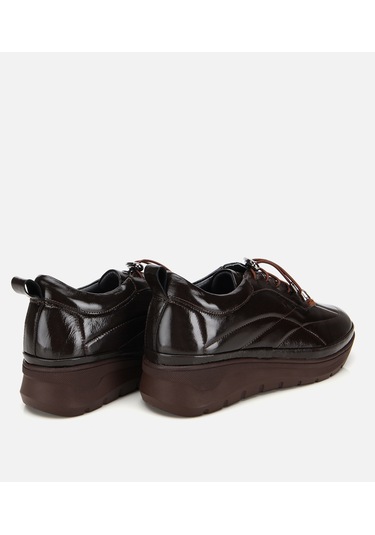 Hotiç Kadın Rugan Deri Siyah Dolgu Topuklu Spor Ayakkabı 01ayh314490a480 01ayh314490a480 Kahverengi Hotiç Kadın Rugan Deri Siyah Dolgu Topuklu Spor Ayakkabı 01ayh314490a480 01ayh314490a480 Kahverengi