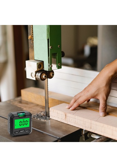 Qingmipy Dijital Açı Ölçer Siyah, Seviye Balonu, 0.2 Doğruluk, 0.1 Artımlı, Mıknatıslı Taban, 2xaaa Pil Yok