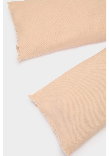 DeFacto Kız Bebek Wide Leg Geniş Bol Paça Fitilli Kaşkorse Pantolon E5557A525SPBG392 Bej DeFacto Kız Bebek Wide Leg Geniş Bol Paça Fitilli Kaşkorse Pantolon E5557A525SPBG392 Bej