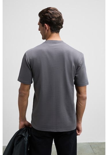 Solo Erkek %100 Organik Pamuklu Kalın Dokulu Comfort Fit Bisiklet Yakalı Antrasit T-Shirt