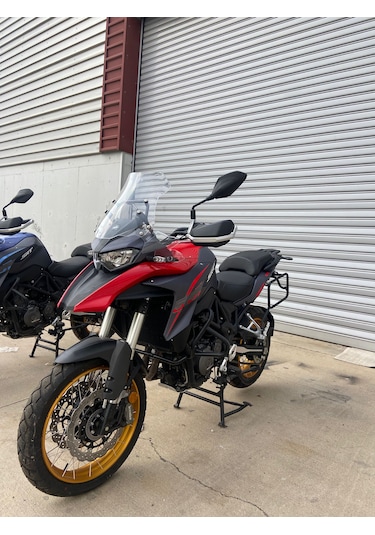 Qj SRT 550 X  2023 Benzinli Motosiklet Kırmızı