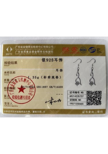 925 Ayar Gümüş Aaa Zirkon Bükülmüş Damla Küpe Takı