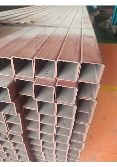 Boyalı 40 X 40 X 2,5 Mm Kutu Profil 40X40X2,5 Demir (1 Mt Fiyatı)
