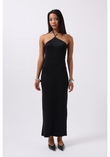 Çapraz Askılı Maxi Elbise Siyah