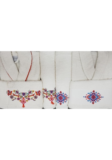 Karaca Home Chipas Offwhite Nakışlı Aile Banyo Seti Çok Renkli