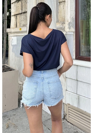 Kadın Lacivert Yarım Kol, Geniş Yaka, Tek Cepli, Beli Lastikli Rahat Crop Bluz Lacivert