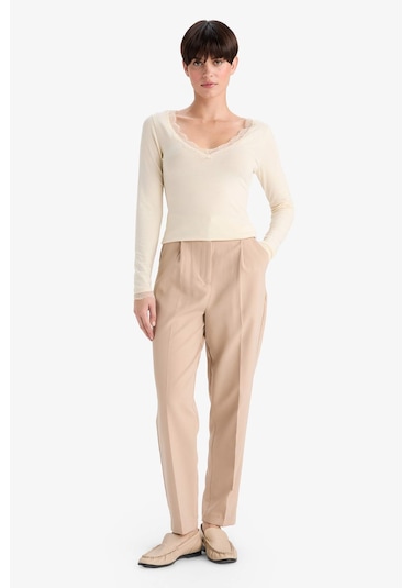 Defacto Modal Kaşmir Yumuşak Dokulu Dantelli Uzun Kollu Üst-fall İn Love F3168ax25auer100 Ekru Defacto Modal Kaşmir Yumuşak Dokulu Dantelli Uzun Kollu Üst-fall İn Love F3168ax25auer100 Ekru