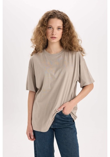 DeFacto Oversize Geniş Kalıp Bisiklet Yaka Basic Düz Kısa Kollu Tişört V4136AZ25SMGR52