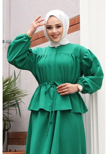 Bronş Detaylı Tesettür Yeşil Takım Yeşil
