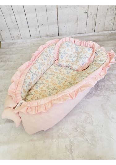 Baby Nest Tavşanlar Fırfırlı Ortopedik Çift Taraflı Bebek Yatağı Anne Yanı Bebek Yatağı