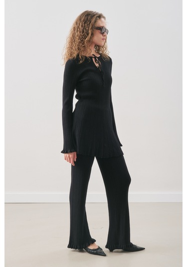 Volanlı Lastik Örgü Tunik Siyah Siyah