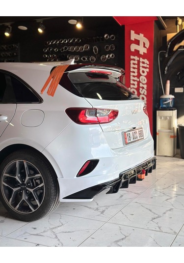Kia Ceed 2021... Body Kit--fibersan Tuning