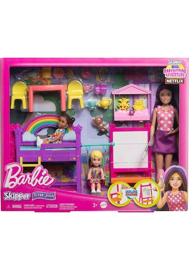 Barbie Skipper Bebek Bakıcılığı Eğlencesi Oyun Seti HND18