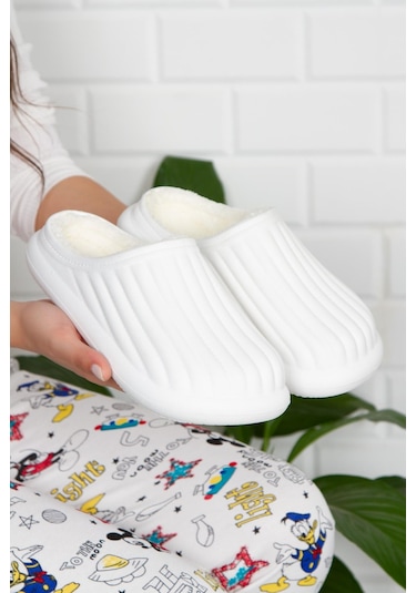 Modafrato Flora Kapalı İçi Yünlü Unisex Ev Terliği Kışlık Terlik Su Geçirmez Beyaz