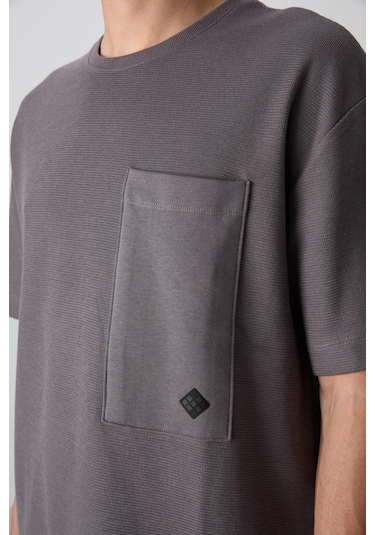 Tommy Life Koyu Gri Pamuklu Kalın Yüzeyi Dokulu Oversize Fit Basic Erkek T-shirt - 88341 001