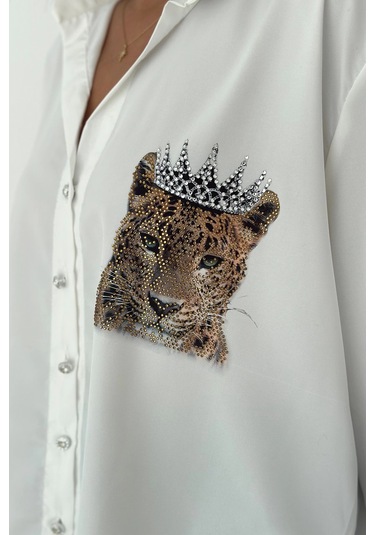 Kaplan Desen Taç Baskılı Taşlı Gömlek Beyaz