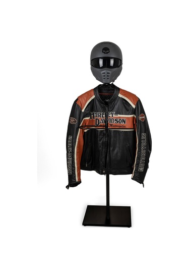 Biker Butler Kask Askılı Metal Dilsiz Uşak Motosiklet Tutkunlarına Özel Siyah1