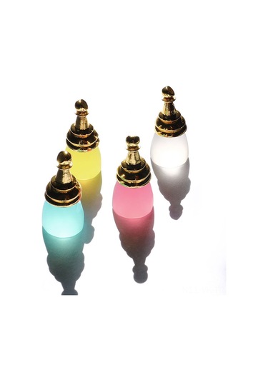 Vkemall Manyetik Tırnak Pratik Standı - Kristal Tabanlı Dıy Manikür Aparatı