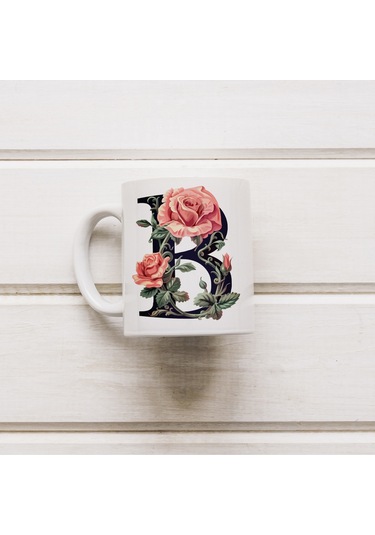 B Baş Harf Kırmızı Güller İle Sarılı Bardak 330 Ml Kişiye Özel Çiçekli Hediye Beyaz