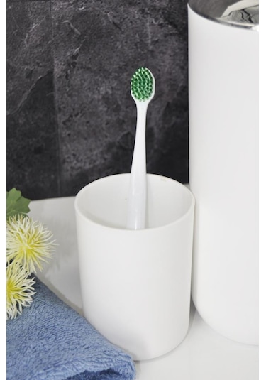 Diş Fırçalık Ve Macunluk Beyaz Diğer