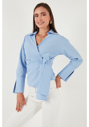 Lela Pamuklu Regular Fit Uzun Kollu Bağlama Detaylı Bayan Gömlek 65200538 Mavi Çizgili