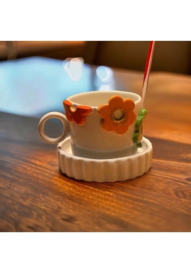Renki Çiçekli Fincan Mug