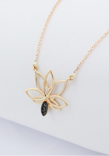Siyah Pırlanta Lotus Çiçeği Kolye Rose Gold