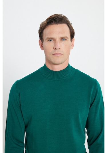 AC&Co / Altınyıldız Classics Erkek Koyu Yeşil Standart Fit Normal Kesim Yarım Balıkçı Yaka Triko 4A4923100005KYLS Koyu Yeşil