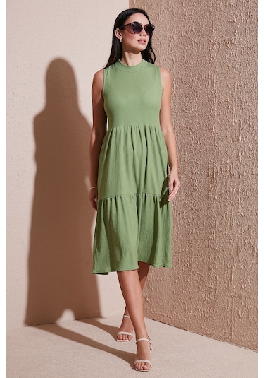 Lela Regular Fit Kolsuz Midi Bayan Elbise 5869008 Yağ Yeşili