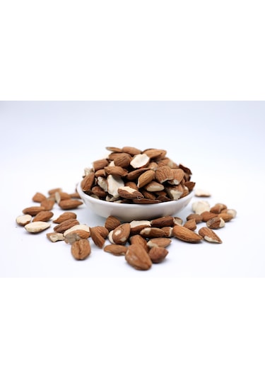 İri Kırık Badem 1kg