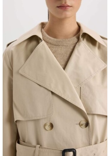 DeFacto Uzun Trençkot Kruvaze Yaka Düğmeli Cepli Kemerli Apoletli D5755AX25SPER238 Ekru DeFacto Uzun Trençkot Kruvaze Yaka Düğmeli Cepli Kemerli Apoletli D5755AX25SPER238 Ekru