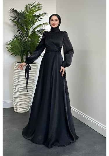 Kolu Bağlamalı Abiye Siyah