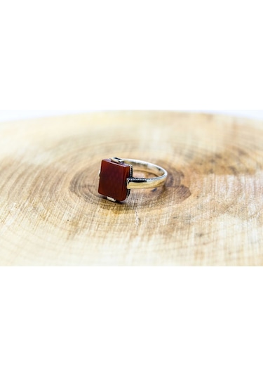 Gümüş Sade Kare Model Akik Taşlı Yüzük