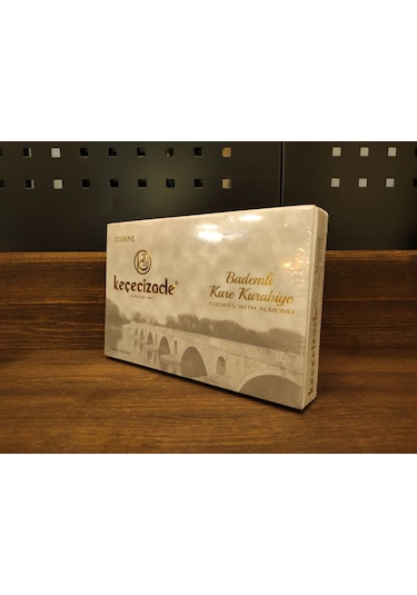 Keçecezade Bademli Kare Kurabiye 275 G