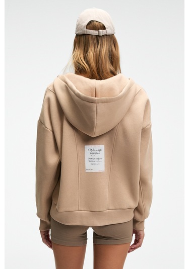 VYSELLE Kadın Önü Kesikli Metal Fermuarlı Kapüşonlu Etiket Detaylı Oversize Vizon Sweatshirt