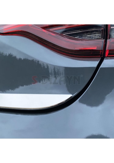 Renault Clio 5 Krom Bagaj Alt Çıtası 2019 Ve Üzeri